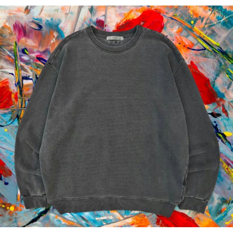 vintage wash Crewneck