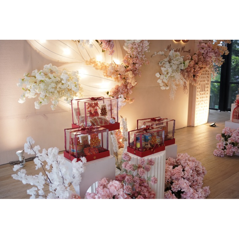 

Custom Hampers Sangjit / 1 baki