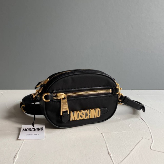 TAS SELEMPANG BRANDED WANITA ORIGINAL - Moschino cylinder camera logo crossbody bag nylon