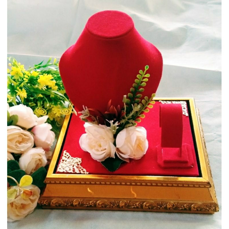 Box seserahan pernikahan hantaran mahar perhiasan gelang kalung cincin kalung anting kalung