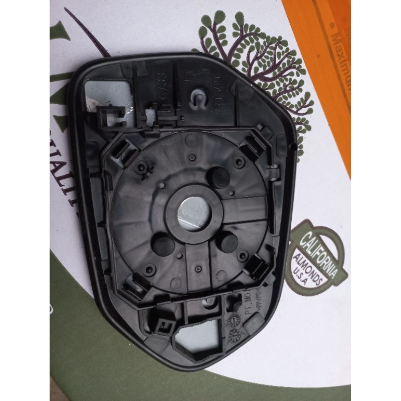 kaca spion Toyota sienta originsl