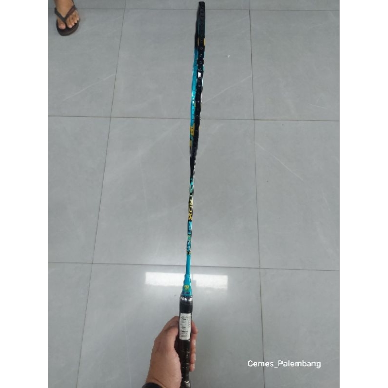 Raket Badminton Yonex Astrox 88S Play