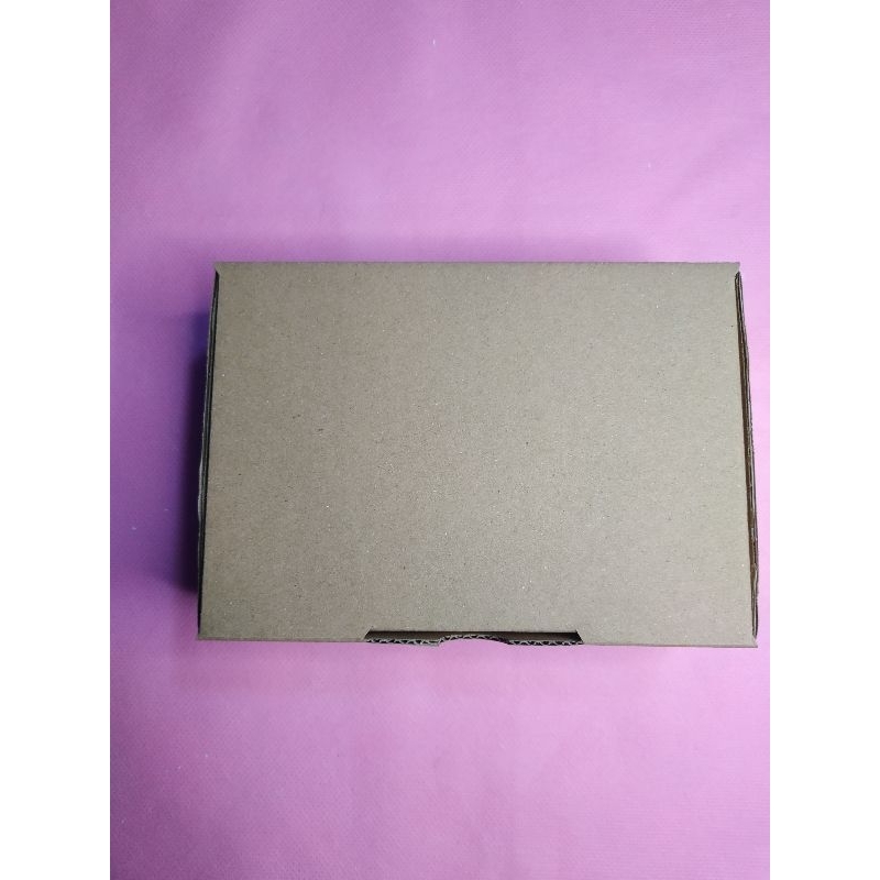 

kardus die cut 15x10x5 karton box