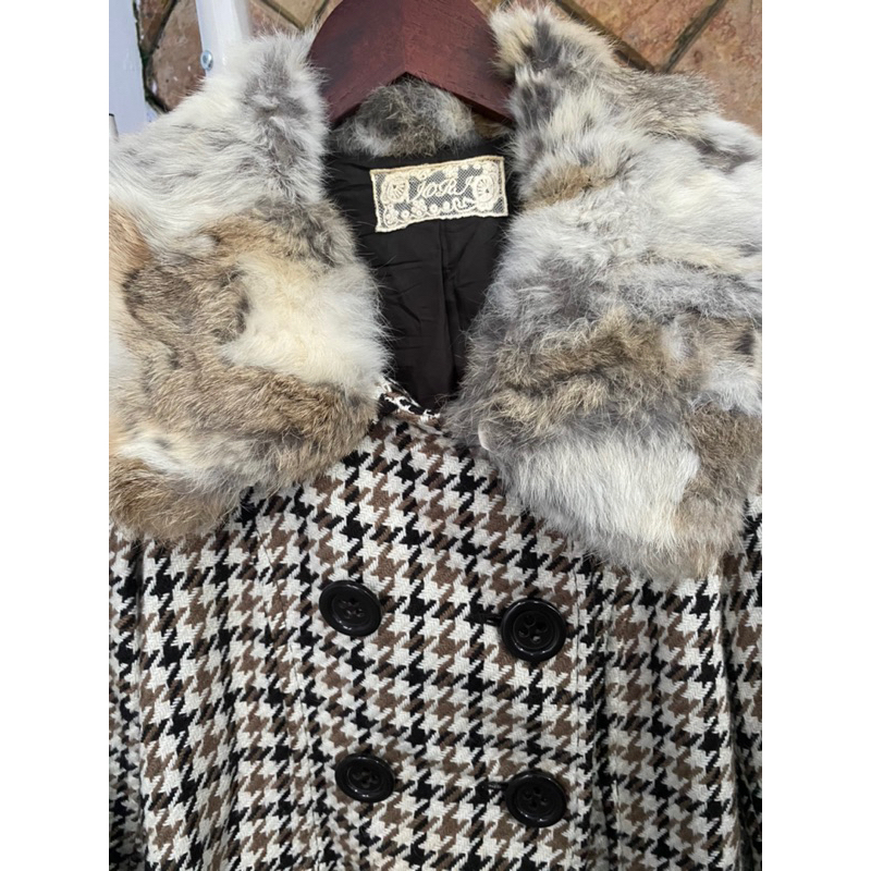 tweed coat houndstooth