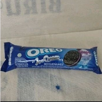 

OREO rasa ICE CREAM BLUEBERRY 123,5 gr, snack camilan biskuit UNGU expired 09/2025