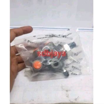 pembagi minyak rem hilux vigo double cabin