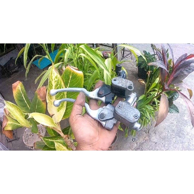 master rem cebol part astrea grand tanpa coak batok atas