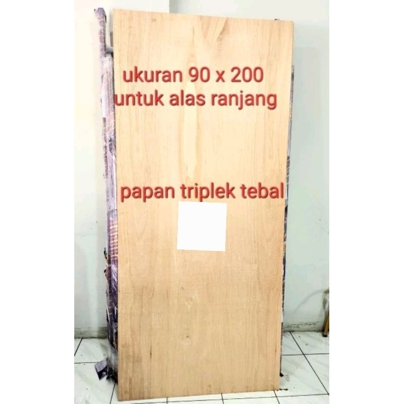 Papan triplek pelapis ranjang tebal