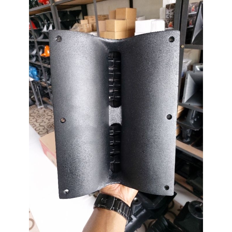 HORN TWETER DOBEL MODEL TARRA UKURAN 27X18 CM TINGGI15.5 CM MULTI TWETER DRAT DAN BAUT