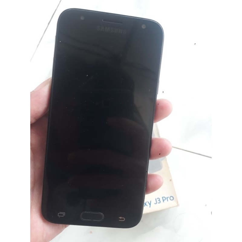 Samsung Galaxy J3 Pro (Minus Mati)