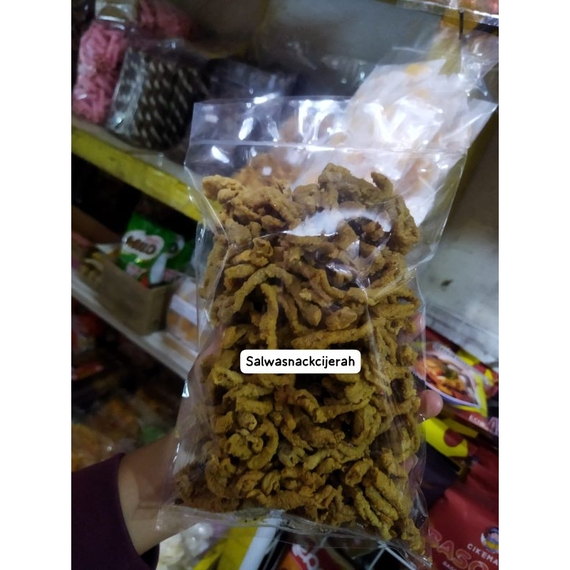 

usus crispy pedas daun jeruk & asin daun jeruk