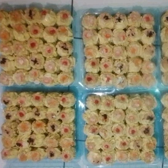 

Dimsum Ayam Frozen isi 100