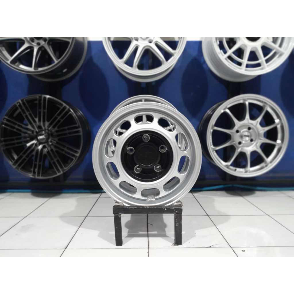 VELG MOBIL JIMNY KATA TAFT FEROSA ESCUDO R15 PCD 5X139.7