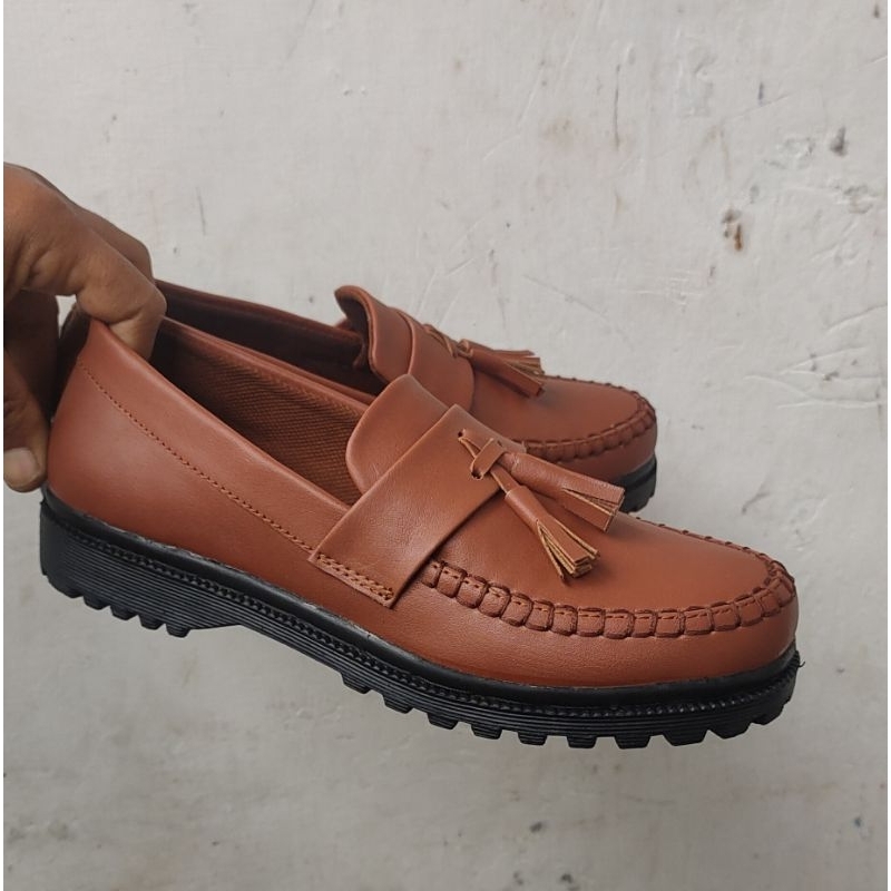 Temukan Sepatu Sneaker Kets Wanita Fearless Runing Casual Slip On - Sepatu Wanita Tanpa tali - Sepat