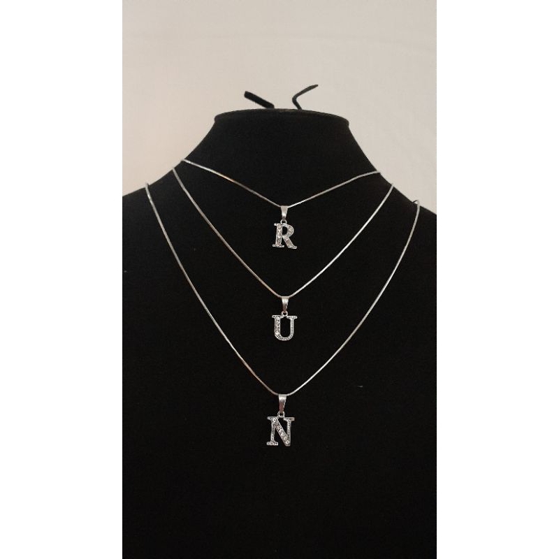 Kalung titanium anti karat inisial huruf pria wanita//kalung huruf A-Z silver//aksesoris kekinian