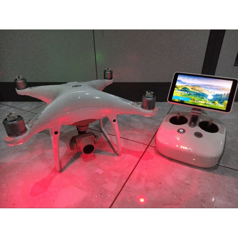 Drone DJI Phantom 4 Pro Plus