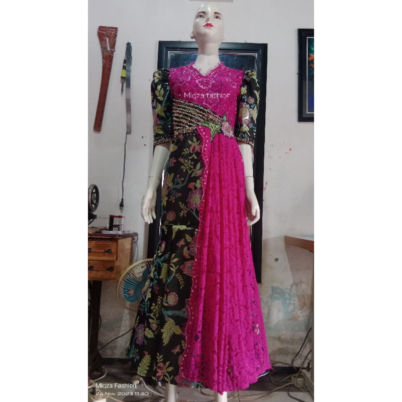 Custom jahit / J @ S 4 jahit / Baju pesta / Baju Wisuda / Gaun pesta / Kebaya / Kebaya modern / Baju