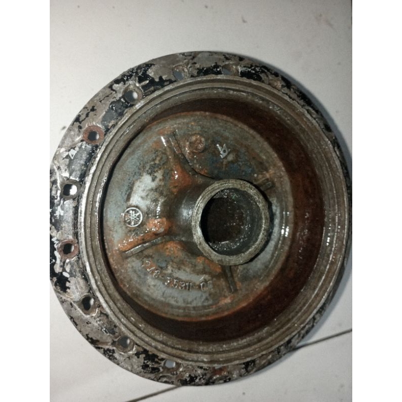 tromol belakang DT 175 enduro