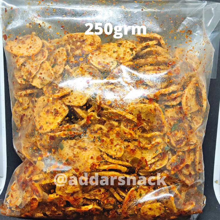 

Import Terbaik Keripik Basreng Bumbu Basah Daun Jeruk Halal Netto 250Grm