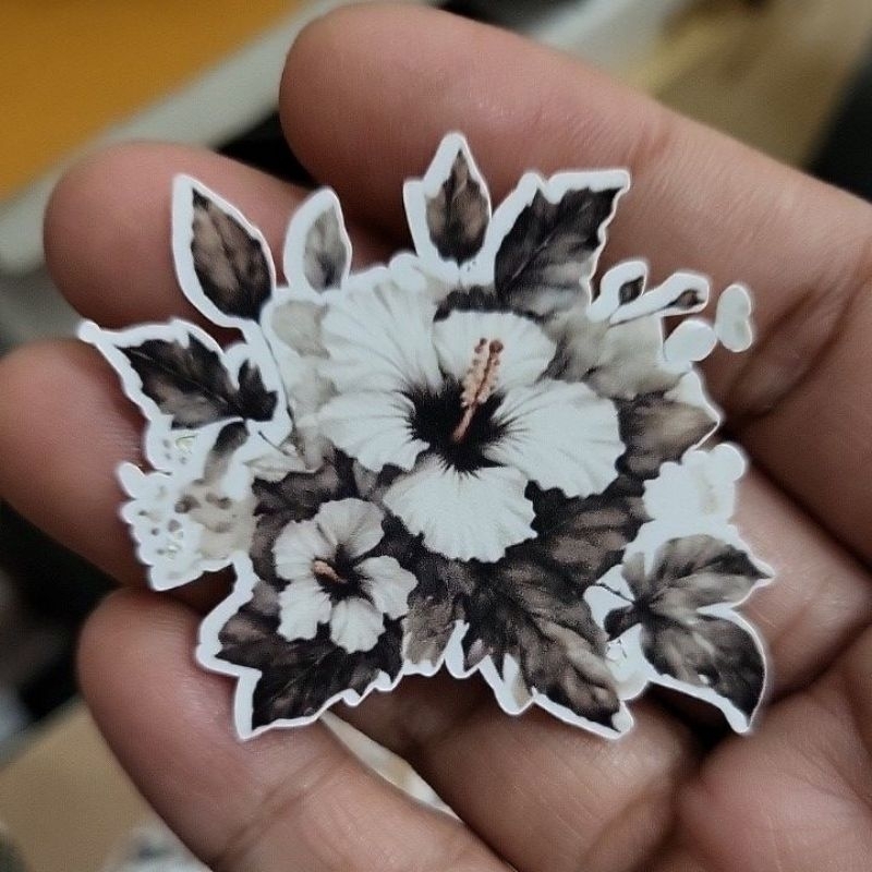 

Sticker bunga Hibiscus browny black shade by Artdoeswork