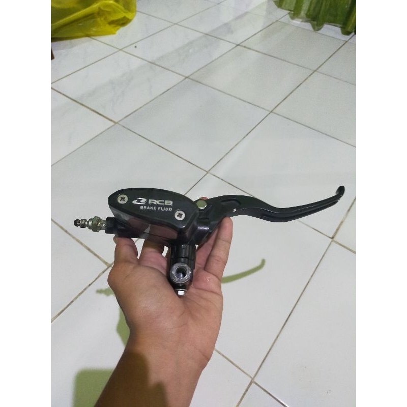 MASTER REM RCB E2 OVAL KANAN BEKAS