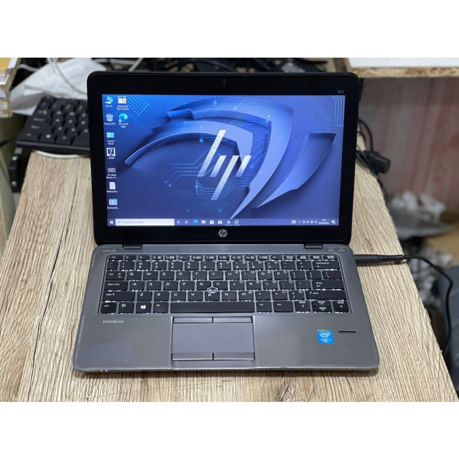 Laptop Hp Elitebook 820 G2 Core i7-5600U Ram 8Gb SSD 128Gb 12.5" HD MURAH BERGARANSI