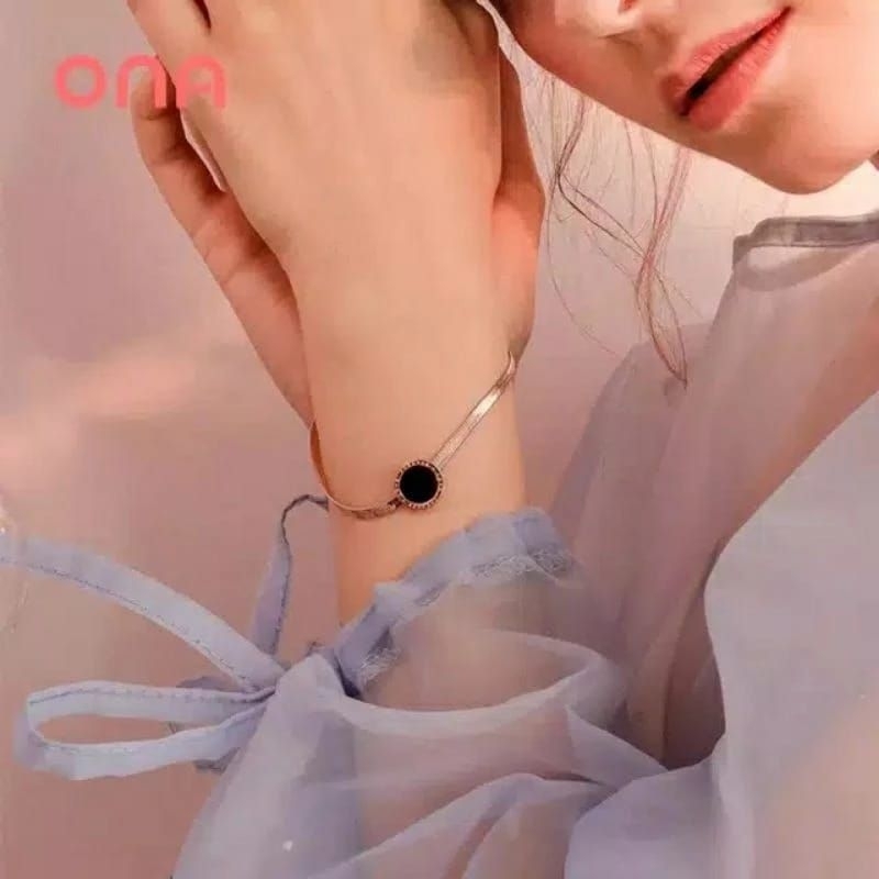 Gelang Titanium wanita gold style Korea