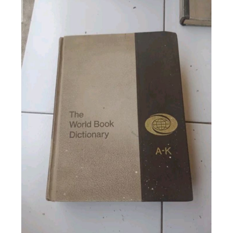 Buku The World Book Dictionary vol 1 A K