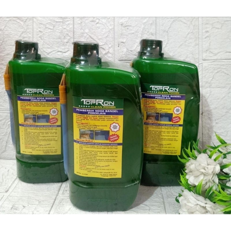 Topron pembersih kamar mandi