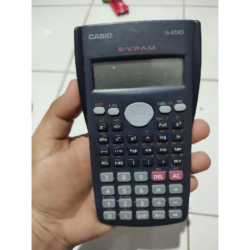 

calculator Casio fx-83ms original