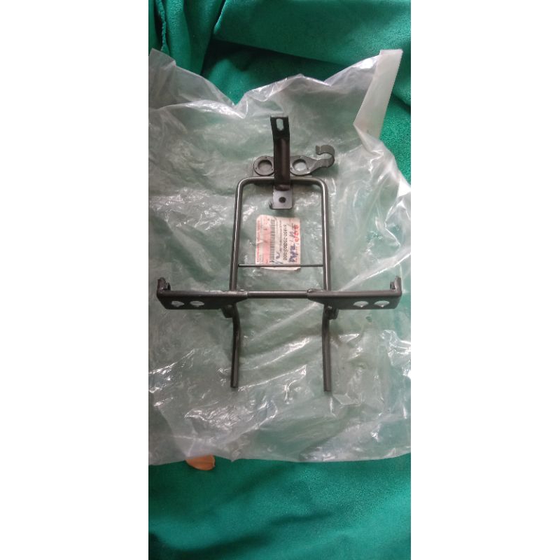 braket lampu satria Fu dudukan lampu satria Fu breket lampu depan satria fu