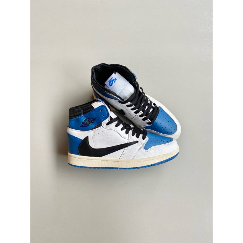 aj1 high travis scott blue