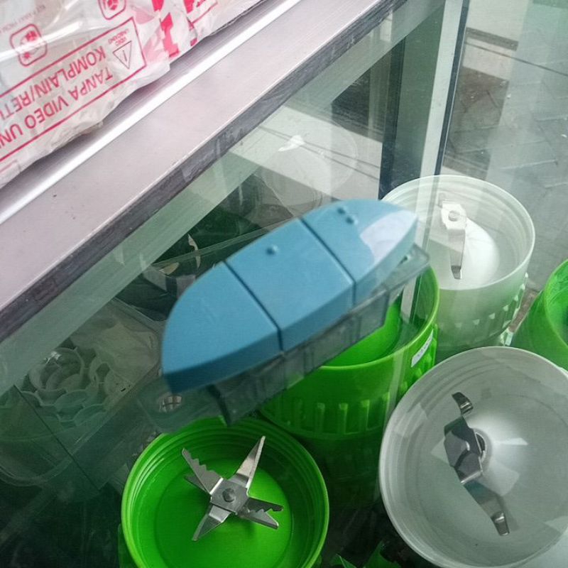 Saklar Kipas Angin 3 Tombol Miyako