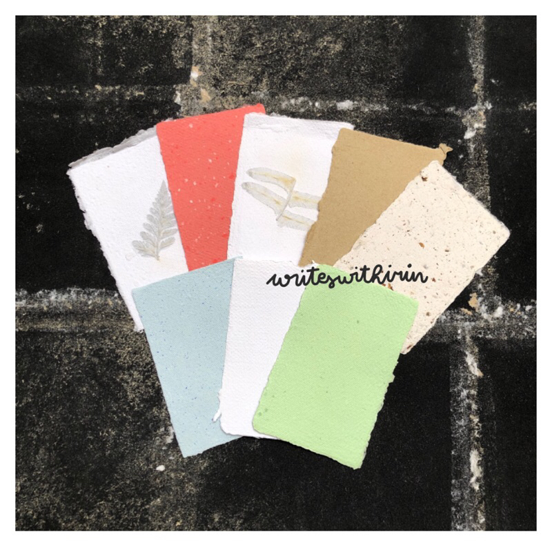 

(writeswithirin) Kertas Daur Ulang Organik Persegi Panjang S Warna Polos atau Daun Handmade
