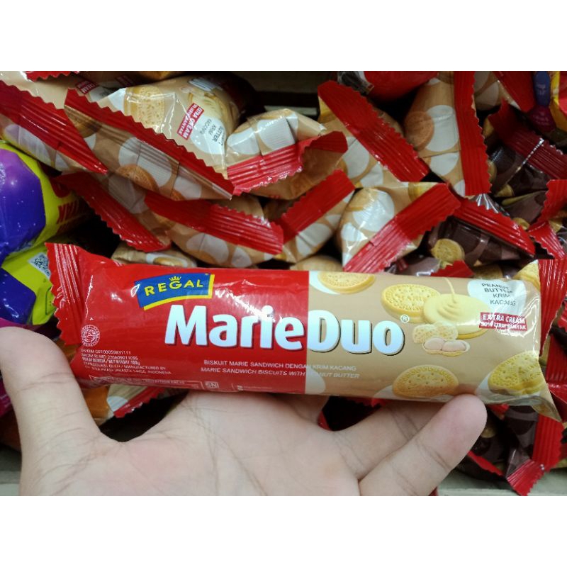 

Regal Marie Duo Biskuit Krim Kacang 100gr