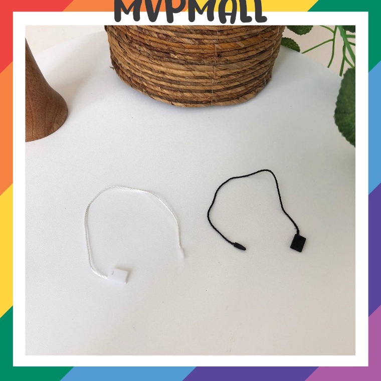 

Terk!ni [1000 PCS] Tali Hangtag Tali Hitam dan Putih Premium Hang Tag Label Baju Kualitas Terjamin