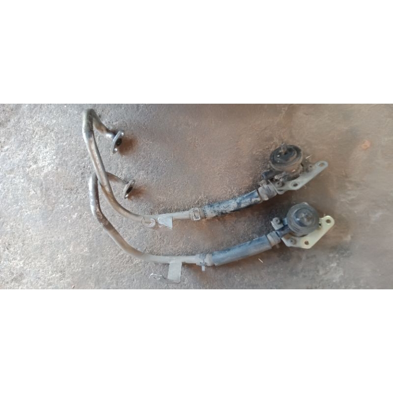 pipa emisi jupiter z