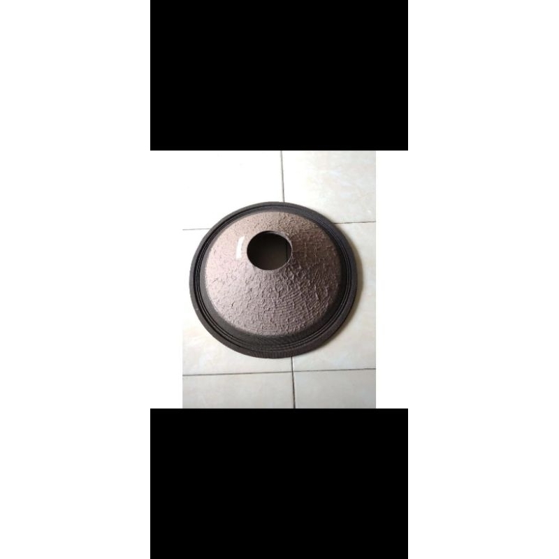 Pesanan Daun Speaker 18 inch Model JBL Abu Abu