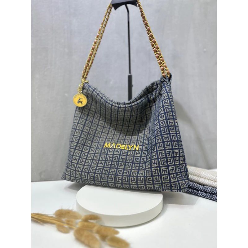 READY  Madelyn Tas HOBO LAURA (EXCLUSIVE A*)