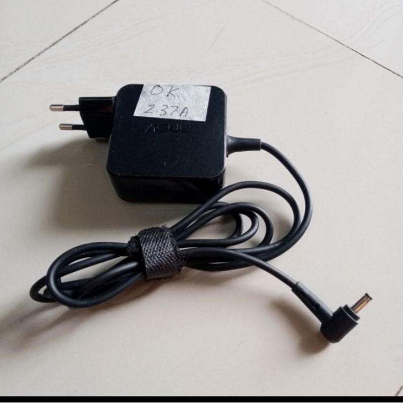 charger adaptor laptop Asus x441s x441m x441b x441n x441u x441 x453s