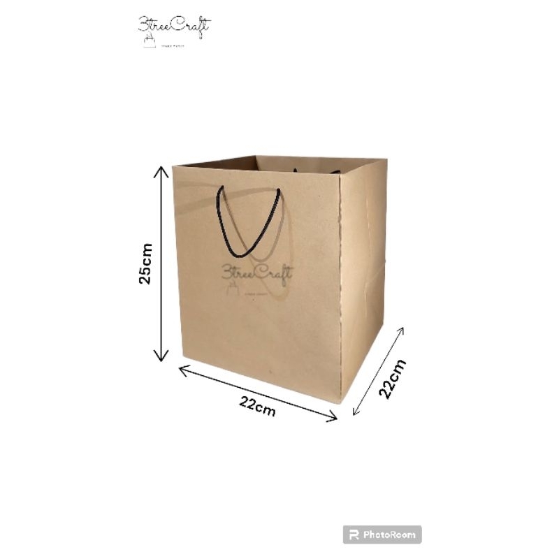 

Paperbag 22x22x25cm R10 / Paper Bag / Tas Kertas / Tas Polos / Tas Coklat Polos / Tas Souvenir