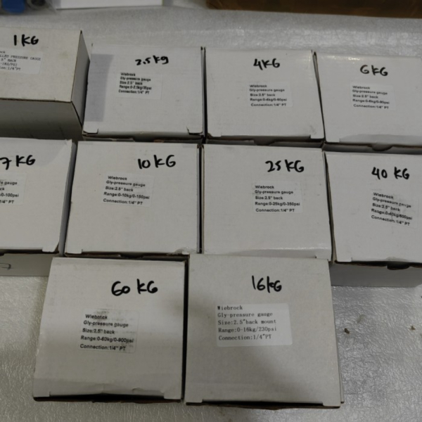 

Dijual 10 LOT OF PRESSURE GAUGE 21/2 BACK 1/4 NPT 1KG- 60KG WIEBROCK Diskon