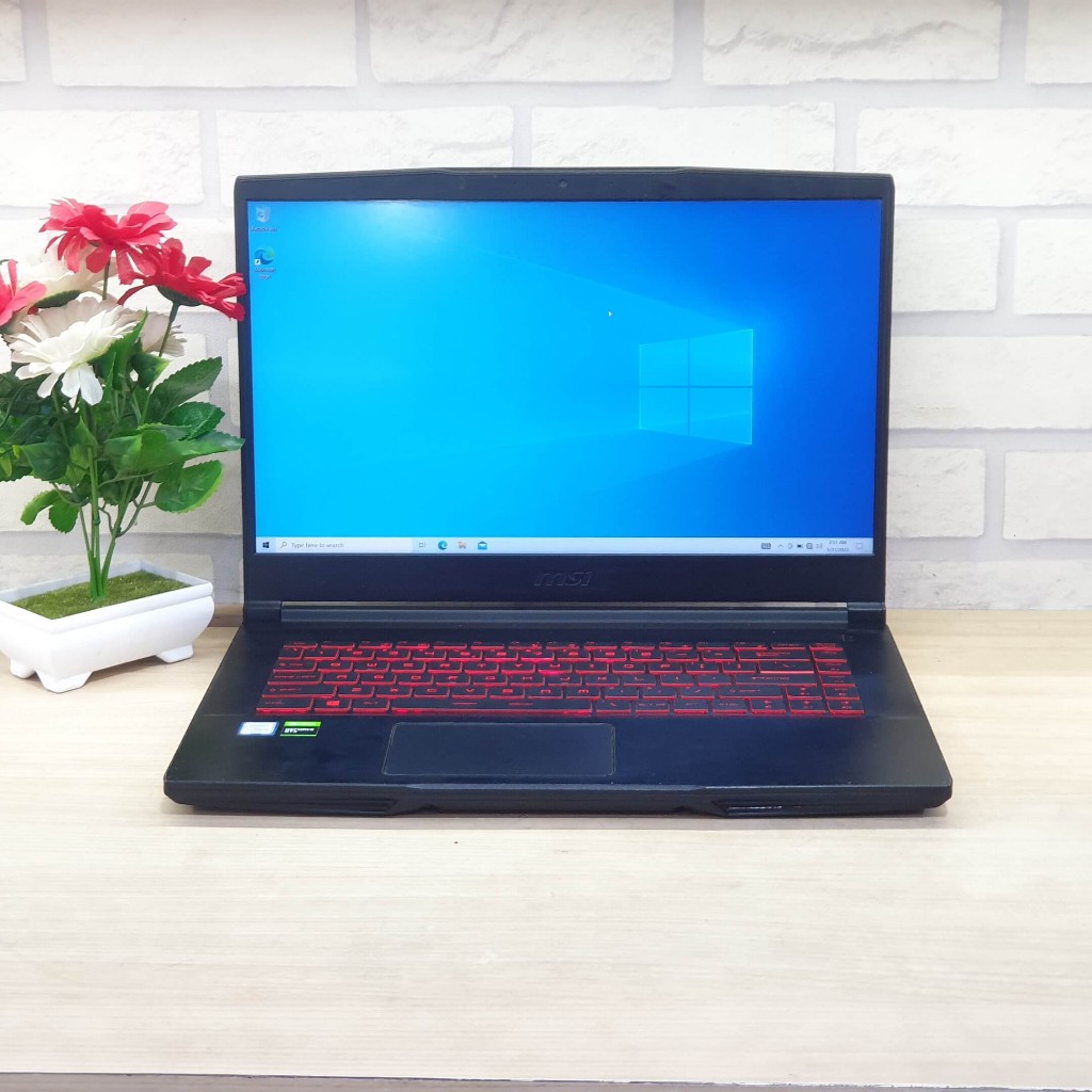 MSI GF63 I5 VGA RAM 8 SSD  MURAH