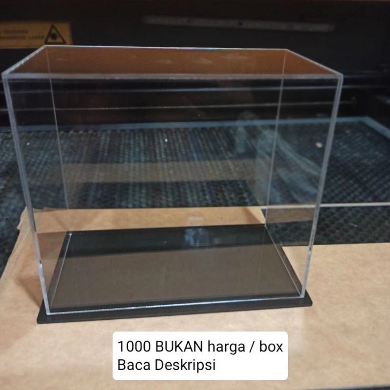 Kotak Box akrilik / kotak pajangan akrilik custom