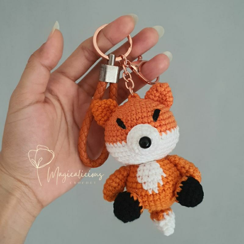 Crochet Fox Keychain / Gantungan Kunci Rubah Rajut