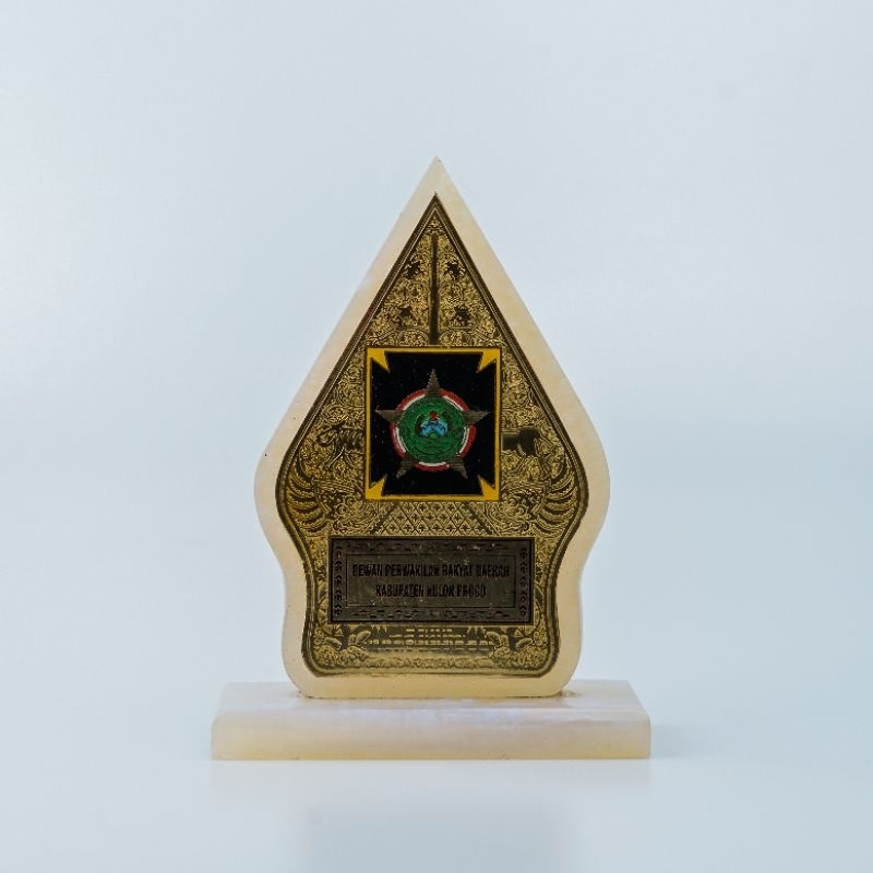 Plakat Kuningan ivent custome