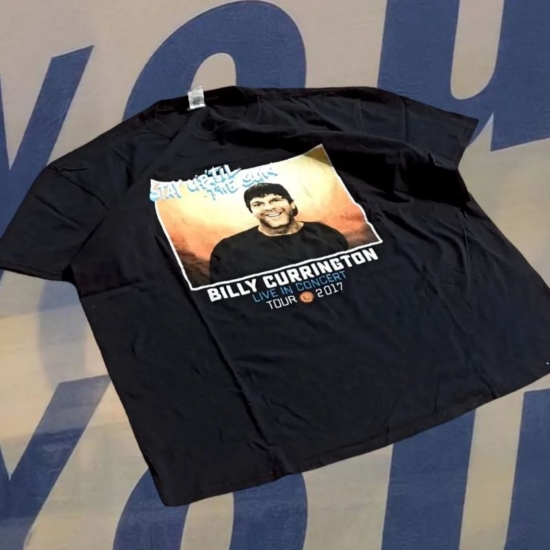 Live tour concert 2017's  Billy Currington Official tagged on gildan t-shirt