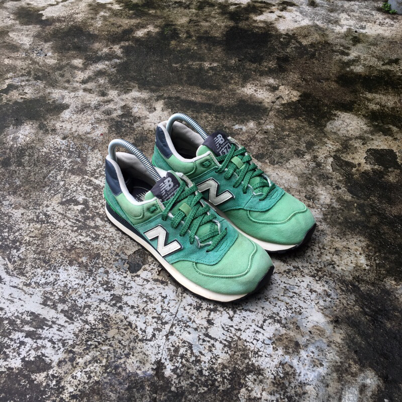 NB 575 green