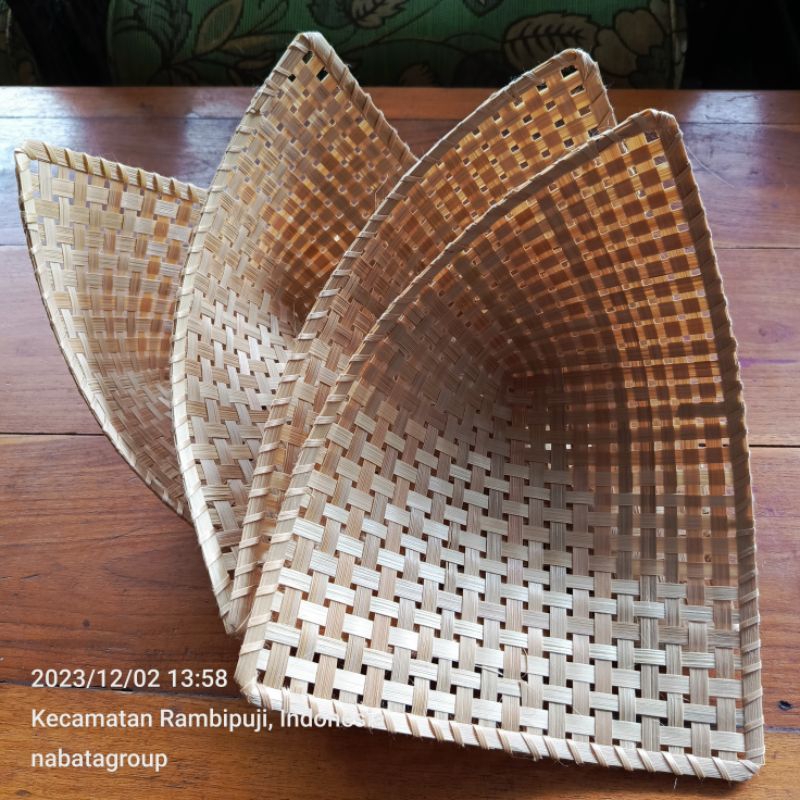 Piring pincuk anyaman bambu (eceran) / besek pincuk bambu anyaman