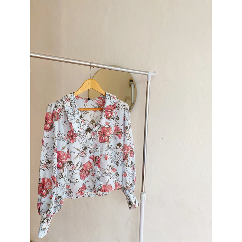 Blouse Kemeja Kerah motif biru langit